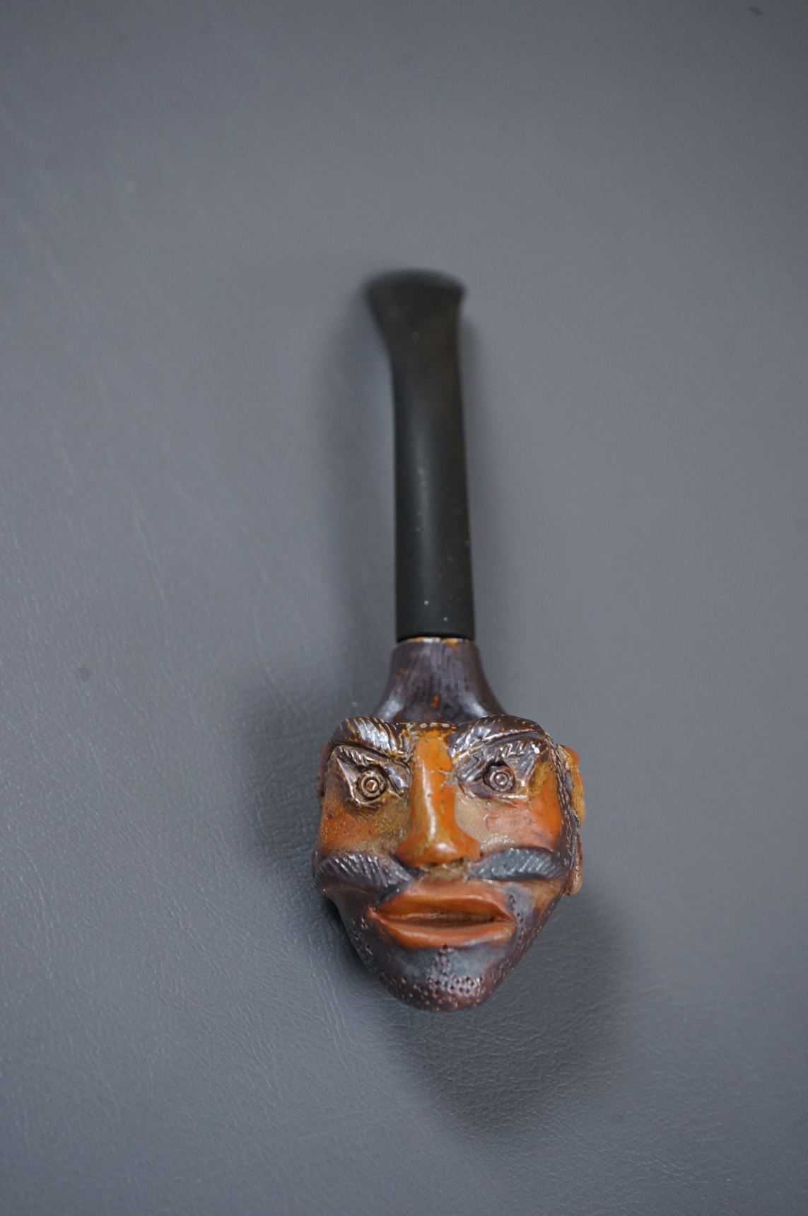 Guy Sydenham (1916-2005), novelty tobacco pipe, 14cm